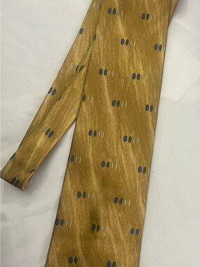 Alexander Julian Colours Gold 100% Silk Tie with Blue and Gray accents. EUC